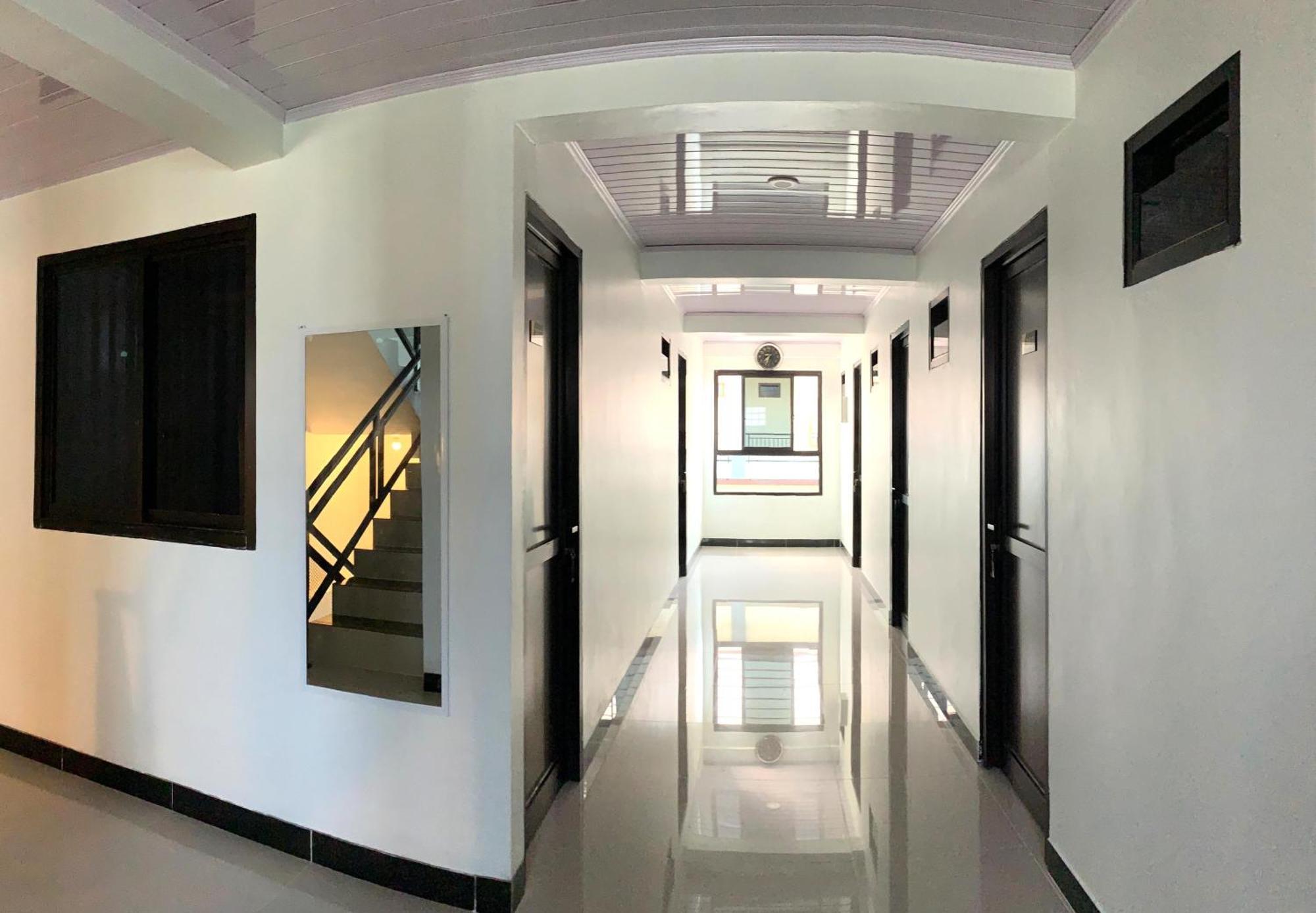 Kusuma Raya Guest House Srondolwetan Екстер'єр фото